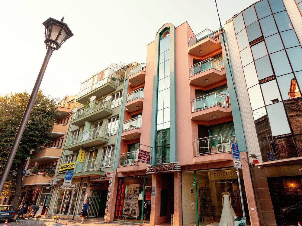 Bright House Aparthotel Plovdiv Esterno foto